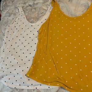 Lot of 2 old navy xl tops